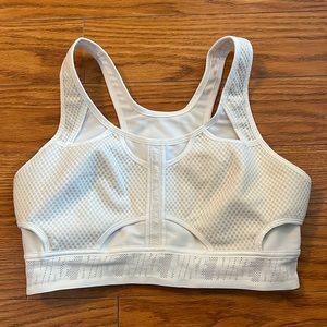 Nike Women’s White High Impact Sports Bra - Size XL